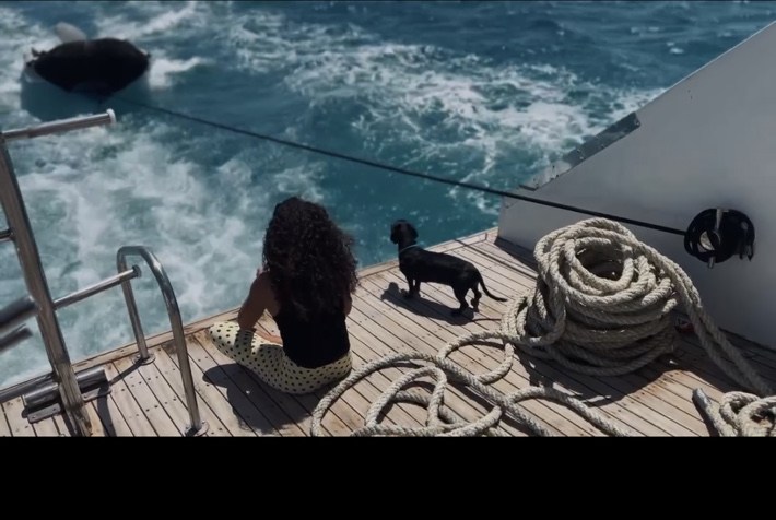 A moment by the water at an UNLEASH retreat